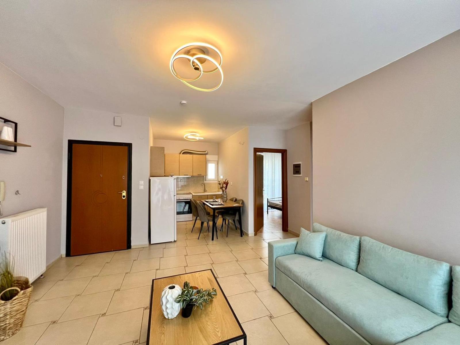 ניאה מיכאניונה P Deluxe Suites Β4 מראה חיצוני תמונה