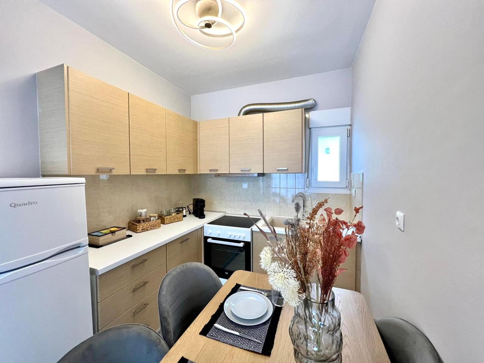 ניאה מיכאניונה P Deluxe Suites Β4 מראה חיצוני תמונה