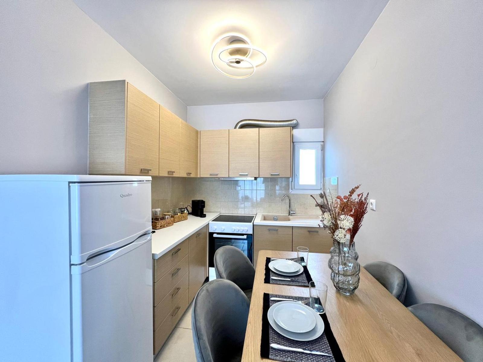 ניאה מיכאניונה P Deluxe Suites Β4 מראה חיצוני תמונה